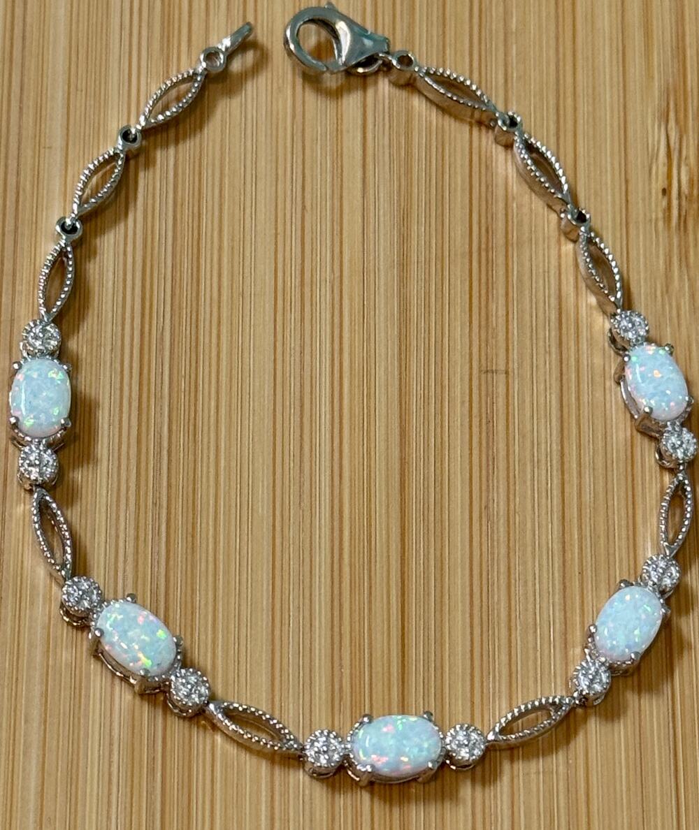 925 Sterling Silver Opal Cabachon Moissanite Bracelet 7.5” White Fire Opal 6g